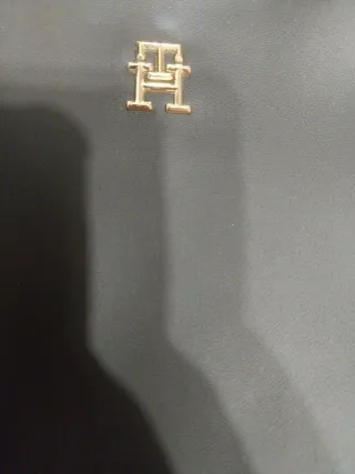 Bolso Negro Tommy Hilfiger