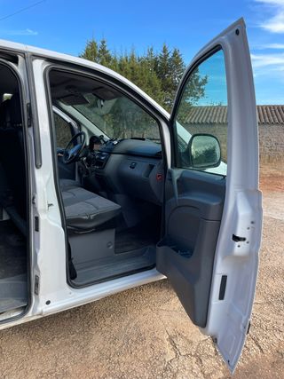 FURGONETA MERCEDES VITO 111 CDI 9 PLAZAS MANUAL