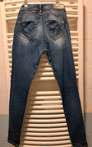 Jeans donna Gaudi