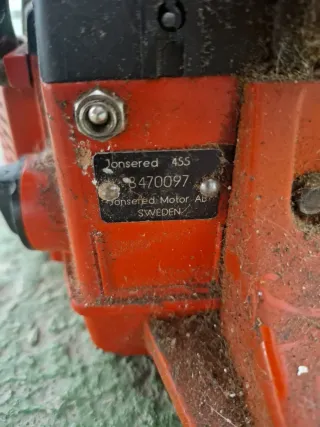 Motosierra Jonsered para piezas o reparar