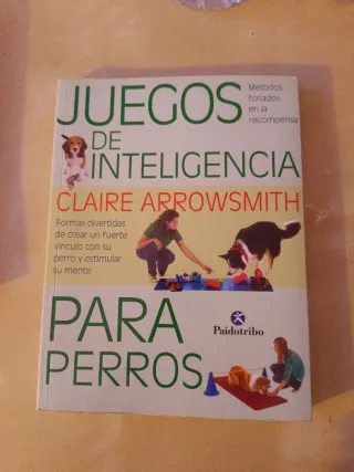 Juegos de inteligencia para perros (Color) (Spa...