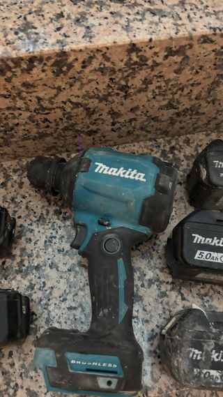 Makita sopladora y Baterías 18V
