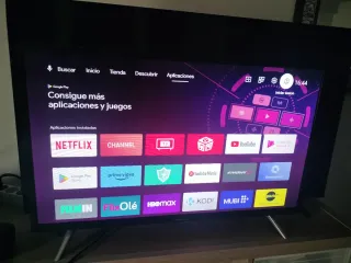 Televisor Thompson Negro y Plateado