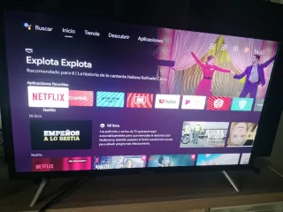 Televisor Thompson Negro y Plateado