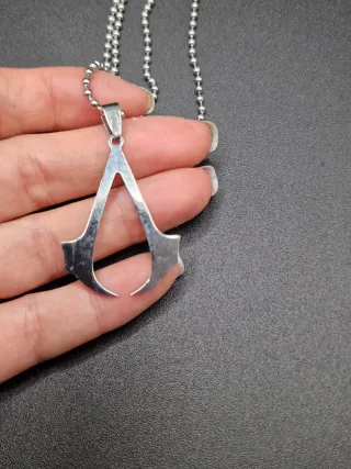 Collana logo Assassin's Creed