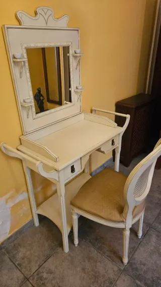 Tocador antiguo madera y cristal