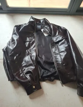 Chaqueta cuero marrón Bershka XL