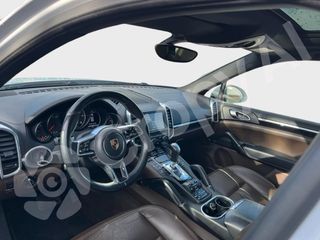 Porsche Cayenne 3.0 V6