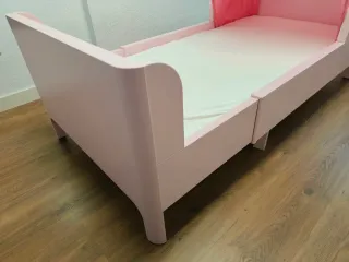 Cama infantil extensible IKEA BUSUNGE
