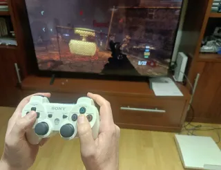 Consola PS3 Blanca con 2 Mandos