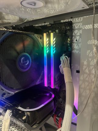 Memoria RAM AORUS 16GB DDR4