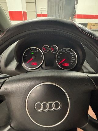 AUDI A2 1.4 TDI 75CV -El pequeño que lo tiene todo