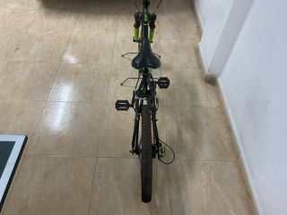 Bicicleta infantil B'TWIN 7-10 años.