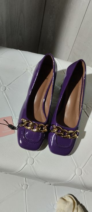 Zapatos charol de SEASIDE