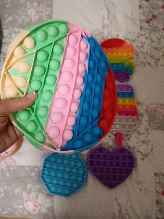 Set de 7 Juguetes Antiestrés Pop It