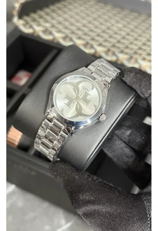 Reloj Guess Plateado