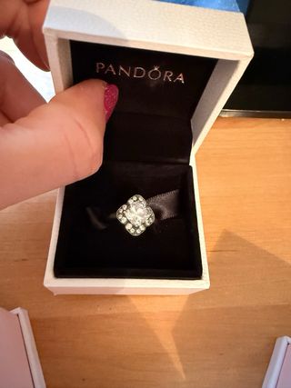 Anillo Pandora plata