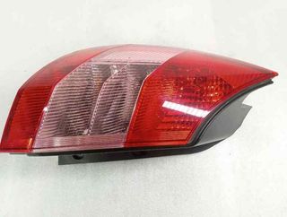 Piloto tras izq renault 530216 8200127704e scenic