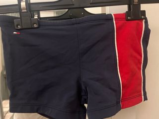 Bañador niño Tommy Hilfiger. Uno talla 8 y 14