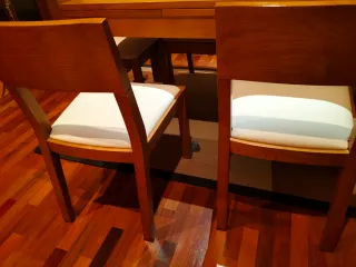 Mesa y 6 Sillas Comedor Madera maciza de castaño