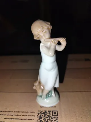 Figuras porcelana Mirete niñas música