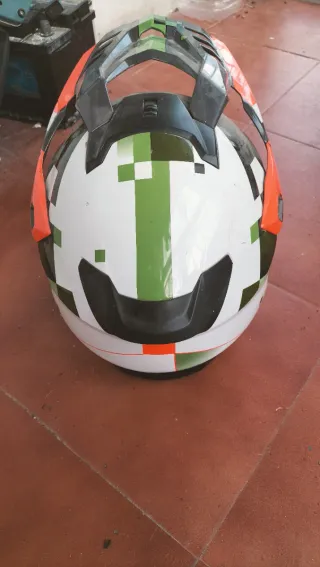 Casco Moto con Soporte Cámara