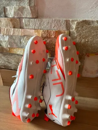 Botas de fútbol Puma Ultra
