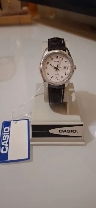 Casio MTP esfera árabe nuevo