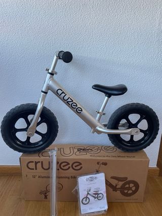 Bicicleta de equilibrio Cruzee plata
