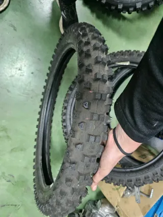 Neumaticos Motocross