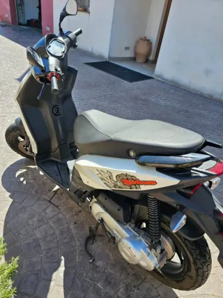 Piaggio Zip 50cc Scooter Blanca