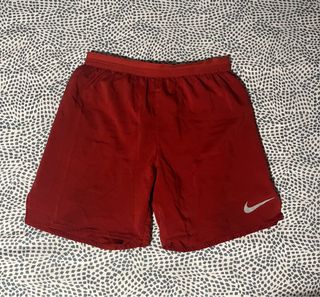 Pantalones cortos Nike rojos