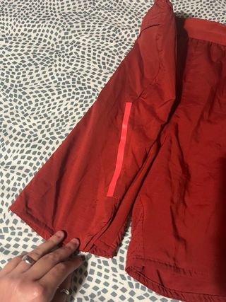 Pantalones cortos Nike rojos