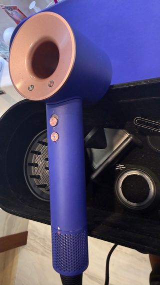 Asciugatrice Dyson Supersonic Viola + Valigia e accessori