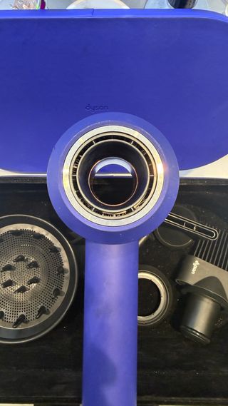 Asciugatrice Dyson Supersonic Viola + Valigia e accessori