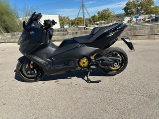 Yamaha Tmax 560 2023