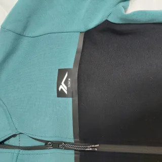 Chandal Tenth Hi-TechPRO