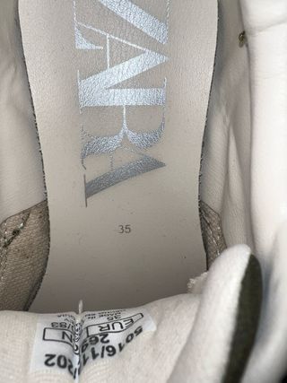 Zapatillas Zara verde y marrón