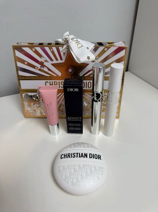 Bolso Neceser Dior Dorado + Cosméticos