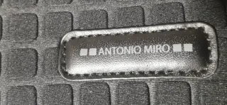 Funda Tablet Antonio Miro Negra