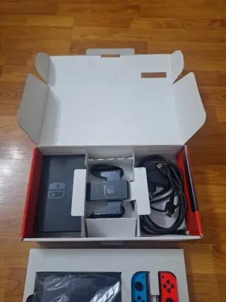 Nintendo Switch Azul y Naranja