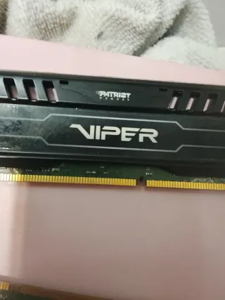 I7 cuarta generación Ram 2x8 grafica cables....