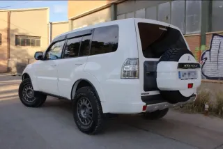 Mitsubishi Montero V80 2014 • 7 Plazas 106.000 K