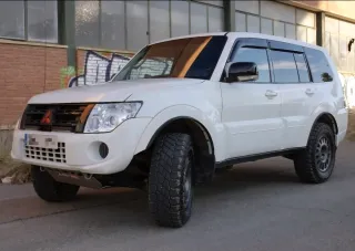 Mitsubishi Montero V80 2014 • 7 Plazas 106.000 K