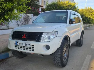 Mitsubishi Montero V80 2014 • 7 Plazas 106.000 K