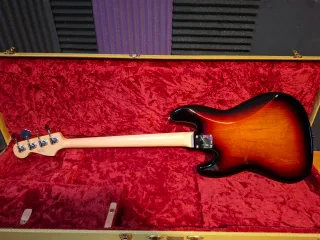 Fender Jazz Bass American Performer