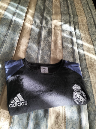 Camiseta Real Madrid Adidas Talla M Negra y Azul