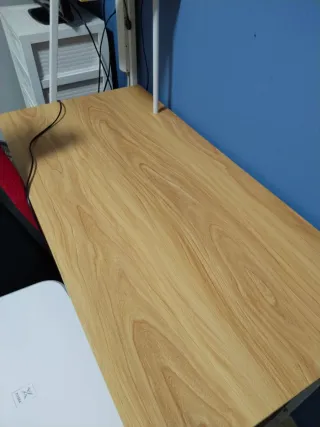 Mesa escritorio madera y metal