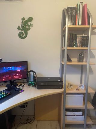 Mesa escritorio rinconera con libreria y estante