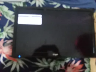 Televisión Engel Negra Casi Nueva